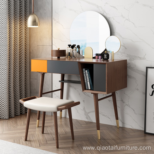 Luxury Makeup Desk Modern Whit Mirror